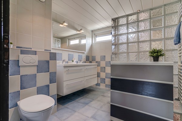 Medium property photo - Meeuwensingel 111, 3181 SW Rozenburg